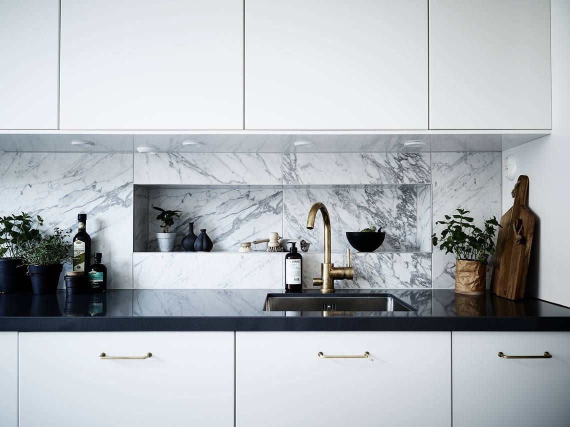 фартук белый мрамор